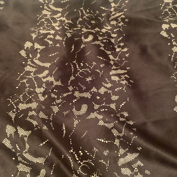 Banana Republic petite large adorable tie top tank fancy lacy look silky touch - Picture 6 of 8